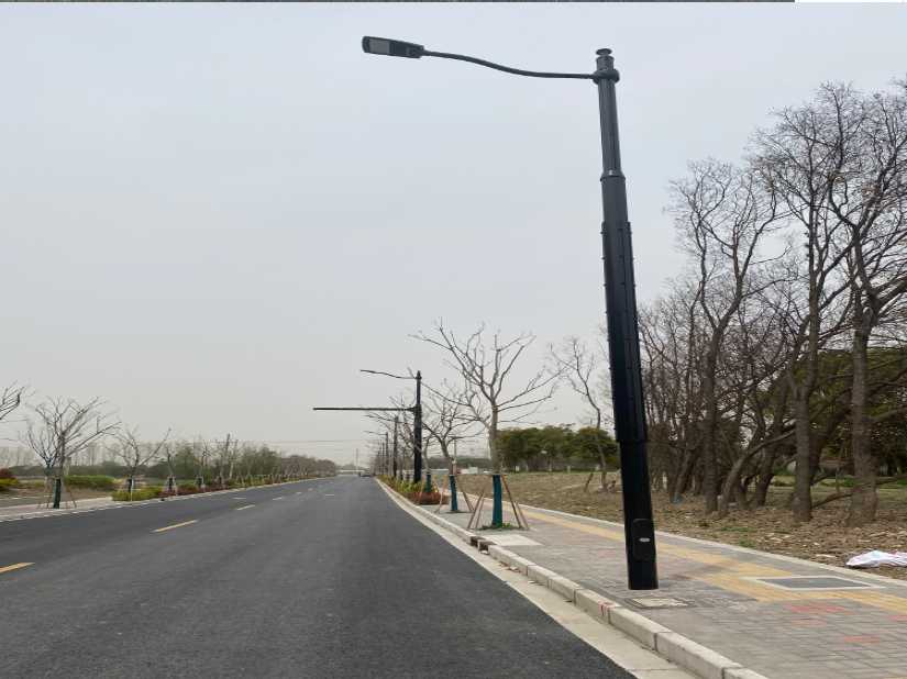 牡丹江市上海综合杆 太阳能路灯工程